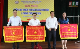 Ngành Ngân hàng biểu dương, khen thưởng 16 tập thể và 21 cá nhân