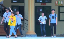 Sáng nay, trên 18.000 thí sinh chính thức bước vào kỳ thi tuyển sinh vào lớp 10 THPT công lập
