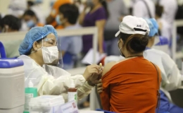 Có thêm 12.734 người được tiêm chủng vaccine phòng Covid-19