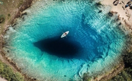 Hồ nước sâu hơn 150 m ở Croatia