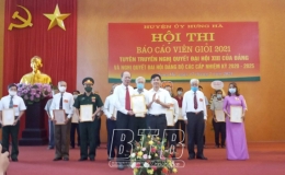 Hưng Hà: Chung khảo hội thi báo cáo viên giỏi