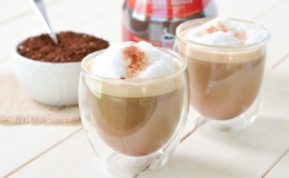 Làm mocha béo thơm tại nhà không cần máy pha cà phê