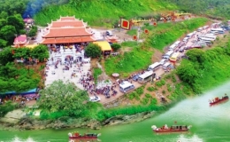 Tạm dừng tổ chức lễ hội đền Hàn Sơn ở Thanh Hóa