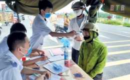 Tăng cường công tác phòng, chống dịch Covid-19, kiểm soát người vào tỉnh và tổ chức xét nghiệm sàng lọc SARS-CoV-2