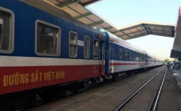 Trả vé tàu qua tin nhắn cho hành khách phải cách ly vì dịch