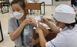 Bộ Y tế đề nghị phát động chiến dịch tiêm mũi 3, mũi 4 cho cán bộ, công nhân viên vào tuần đầu tháng 7/2022