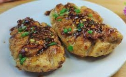 Cách làm ức gà sốt mật ong đậm vị