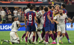 Barca đè bẹp Real