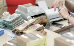 Lãi suất tiết kiệm và cho vay bình quân giảm khoảng 1%