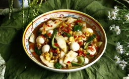 Mắm dưa cà - món dân dã ngày hè miền Trung