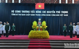 Hàng nghìn đoàn của lãnh đạo các cấp và nhân dân cả nước, kiều bào và bạn bè quốc tế viếng Tổng Bí thư