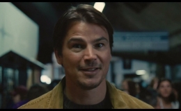 "Ông hoàng của những cú twist" M.Night Shyamalan trở lại với phim mới - Bẫy