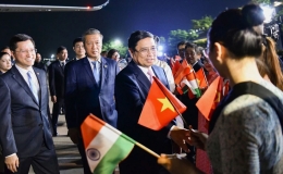 Thủ tướng Phạm Minh Chính đến New Delhi bắt đầu chuyến thăm cấp Nhà nước tới Ấn Độ