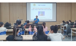 Tuyên truyền, phổ biến, giáo dục chính sách, pháp luật cho công nhân viên chức lao động