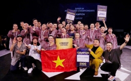 Nhóm nhảy Lyricist của Việt Nam thắng giải tại Singapore