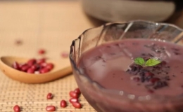 Chè đậu đỏ đắt khách ngày Thất tịch