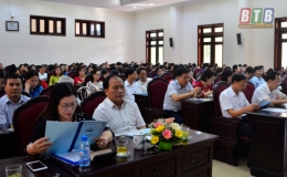 Ngành Giáo dục và Đào tạo Thành phố dẫn đầu toàn diện trong phong trào giáo dục toàn tỉnh