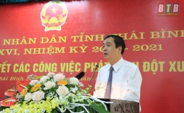 Tiếp tục đoàn kết, nhất trí, nỗ lực vượt qua khó khăn, tập trung cao độ thực hiện hai nhiệm vụ trọng tâm