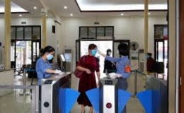 Đường sắt nới lỏng quy định đổi, trả vé tàu