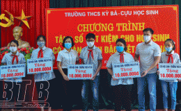 Hội Khuyến học thành phố: Chắp cánh ước mơ cho học sinh nghèo
