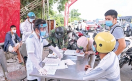 Tăng cường rà soát, giám sát chặt người từ tỉnh ngoài về
