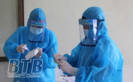 Thêm 1 trường hợp dương tính với SARS-CoV-2 là bé trai gần 2 tháng tuổi từ Thành phố Hồ Chí Minh về