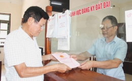 Bài 3: Đẩy nhanh tiến độ cấp giấy chứng nhận quyền sử dụng đất
