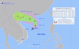 Bão số 2 di chuyển rất nhanh hướng vào khu vực Hà Nội và đe dọa mưa lớn ở Bắc Bộ