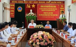 Đoàn công tác Bộ Chính trị làm việc tại tỉnh Kon Tum