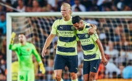 Haaland góp công giúp Man City thoát thua Barca