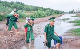 Quảng Bình: Khi đảng viên biên phòng về bản