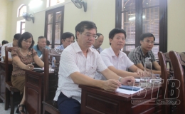 Sâu cuốn lá nhỏ gây hại bất thường so với cùng kỳ nhiều năm