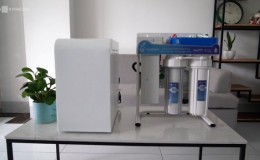 Tiến sĩ chế tạo máy lọc nước ô nhiễm thành nước uống