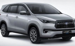 Toyota Innova lộ bản Hybrid ở Ấn Độ