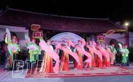 Giữ hồn quê nơi làng chèo cổ