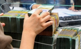 Mặt bằng lãi suất tiết kiệm giảm sâu