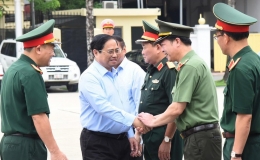 Thủ tướng kiểm tra công tác tu bổ Lăng Chủ tịch Hồ Chí Minh