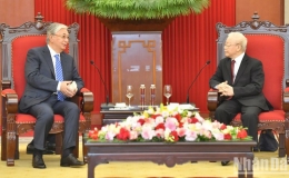 Tổng Bí thư Nguyễn Phú Trọng tiếp Tổng thống Kazakhstan Kassym-Jomart Tokayev