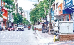 Bài 8: Làm gọn cáp viễn thông bảo đảm mỹ quan