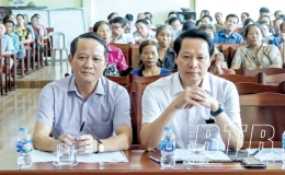 Đại biểu HĐND tỉnh, HĐND huyện tiếp xúc cử tri