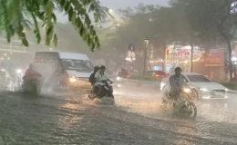 Dự báo thời tiết ngày 14/8: Bắc Bộ mưa dông, Nam Trung Bộ nắng nóng