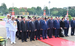 Lãnh đạo Đảng, Nhà nước viếng Chủ tịch Hồ Chí Minh và tưởng niệm các Anh hùng, liệt sĩ nhân Quốc khánh 2/9