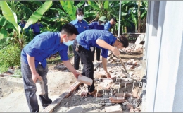 Rèn cán bộ đoàn, đảng viên trẻ trong tình hình mới