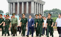 Thủ tướng Phạm Minh Chính làm việc với Ban Quản lý Lăng Chủ tịch Hồ Chí Minh