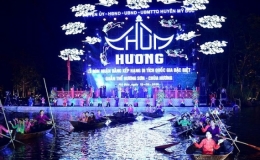 Chùa Hương đón Bằng Di tích Quốc gia đặc biệt