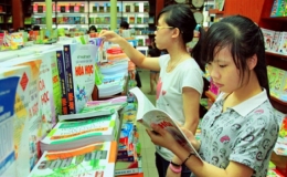 Học sinh không được viết, vẽ vào sách giáo khoa