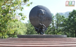 Địa chỉ đỏ giữa Moscow