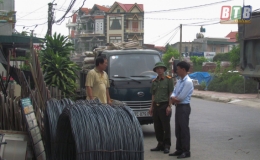 Hưng Hà: Kiên quyết xử lý các trường hợp lấn chiếm vỉa hè, lòng, lề đường