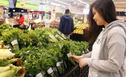 Các cửa hàng, siêu thị hưởng ứng ngày Người tiêu dùng xanh
