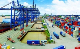 8 tháng đầu năm, Việt Nam xuất siêu gần 12 tỷ USD